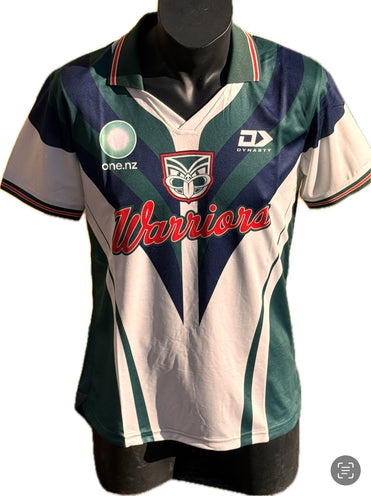 NWTEJ25512 DEAR WARRIOR K TEE