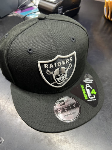 60508666  NE 950 RAIDERS CAP