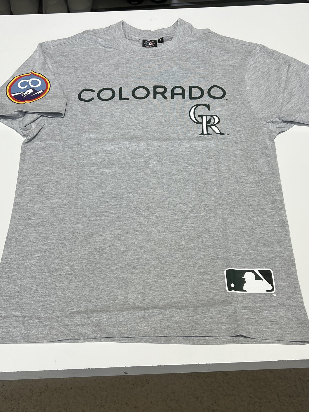 MJCR1390 MAJESTIC ROCKIES TEE