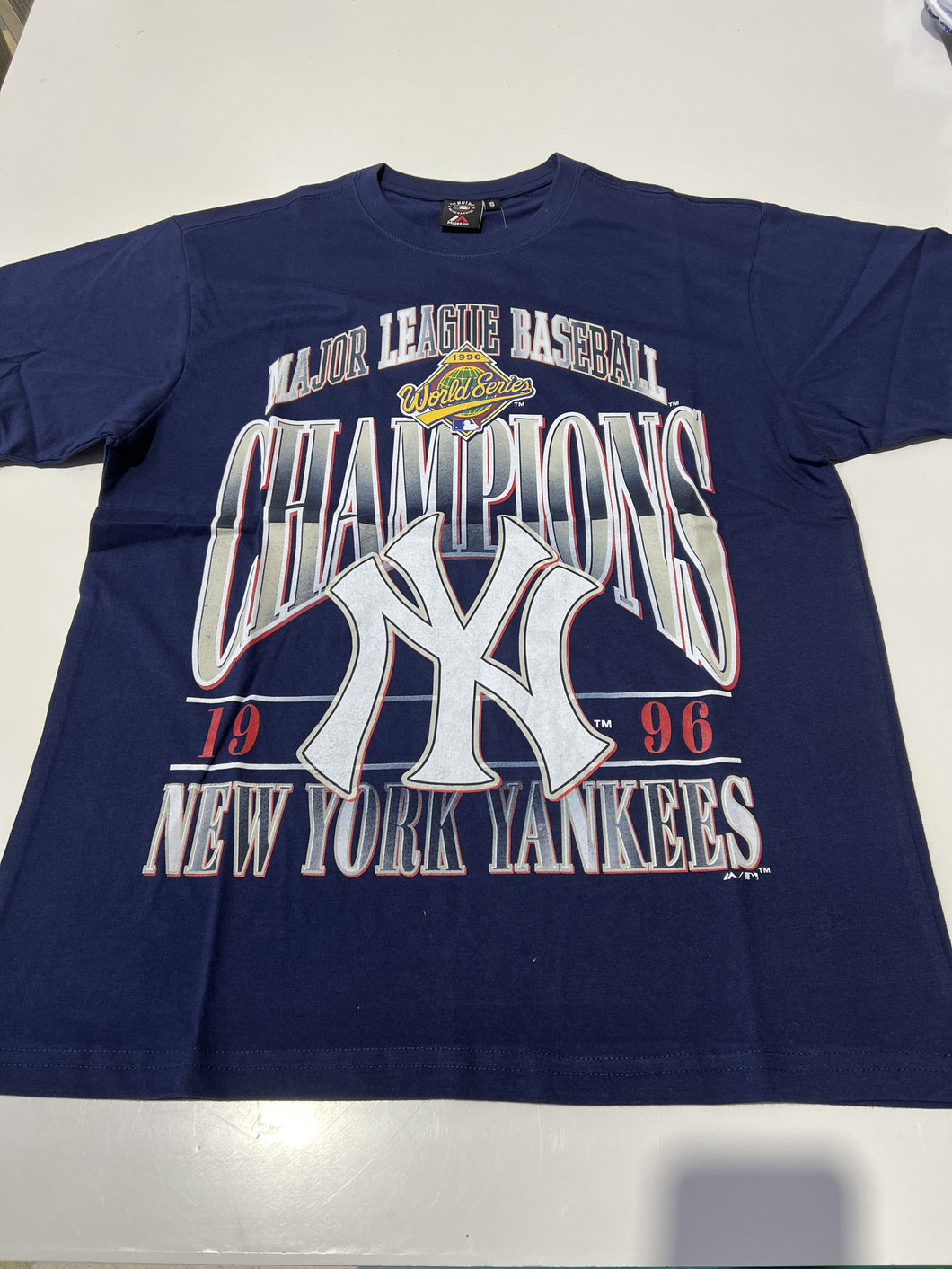 MJNY1520 CHAMPIONS TEE NY
