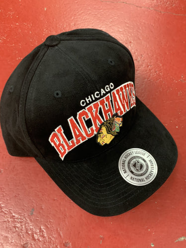 MNN BLACKHAWKS CAP 0232BL