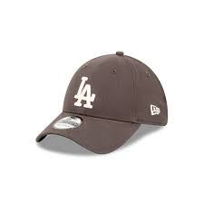 NE DODGERS CAP 13058400