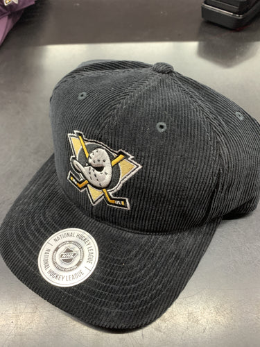 MNN MIGHTY DUCKS CORD 0243D