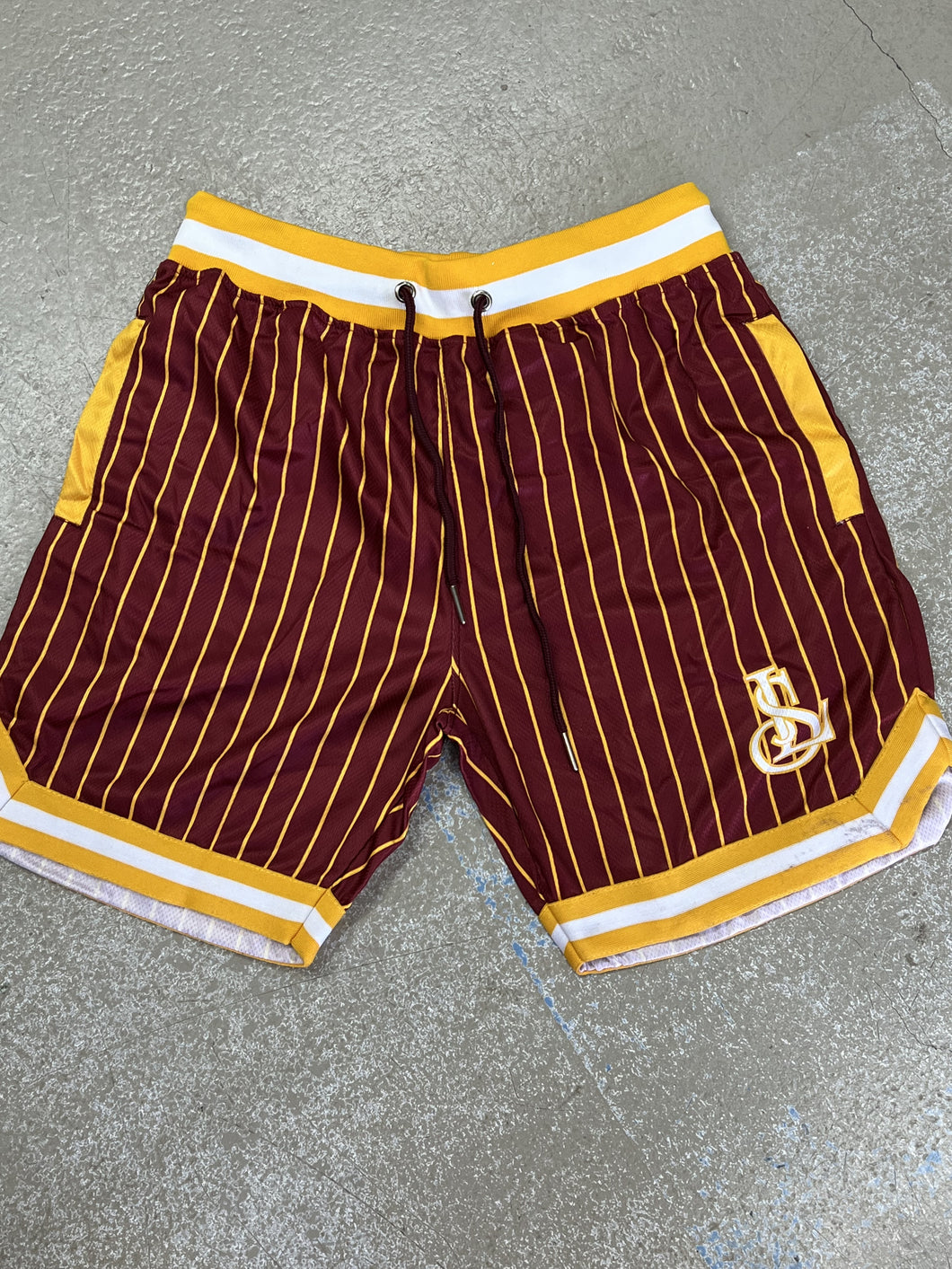 LS SHORTS MAROON/YELLOW
