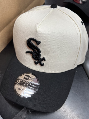 60293258 NE WHITE SOX CAP ADJ