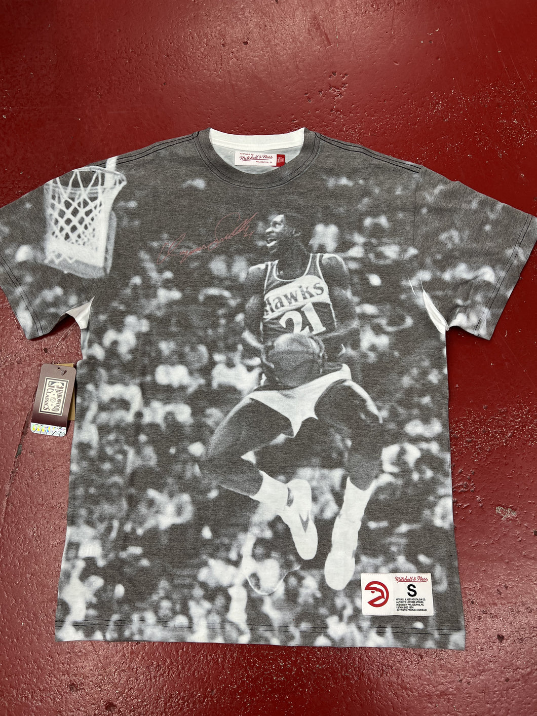 MNN ABOVE THE RIM HAWKS MNAH3401