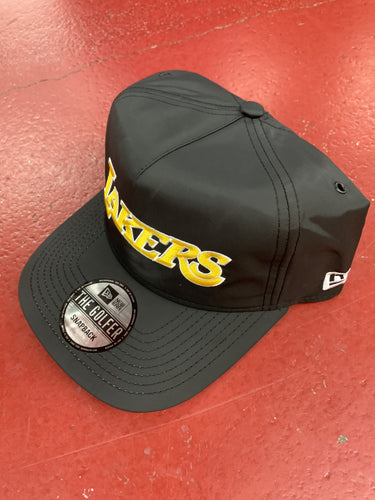 NE GOLFER LAKERS 12865407