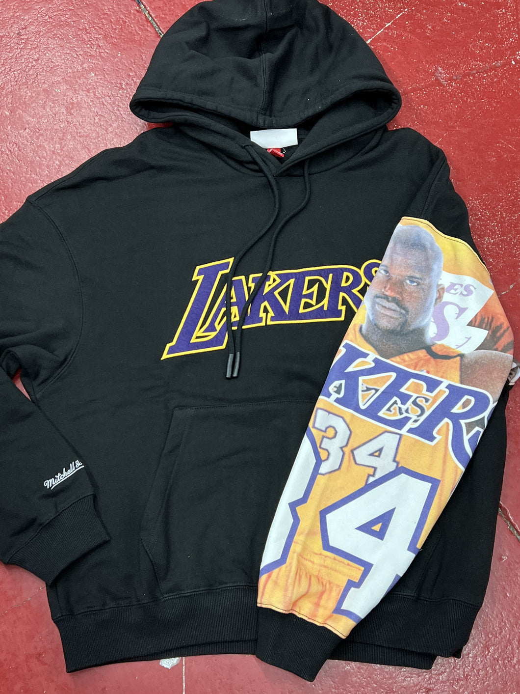 MSHQ1039 PLAYER SLEEVE LAKERS