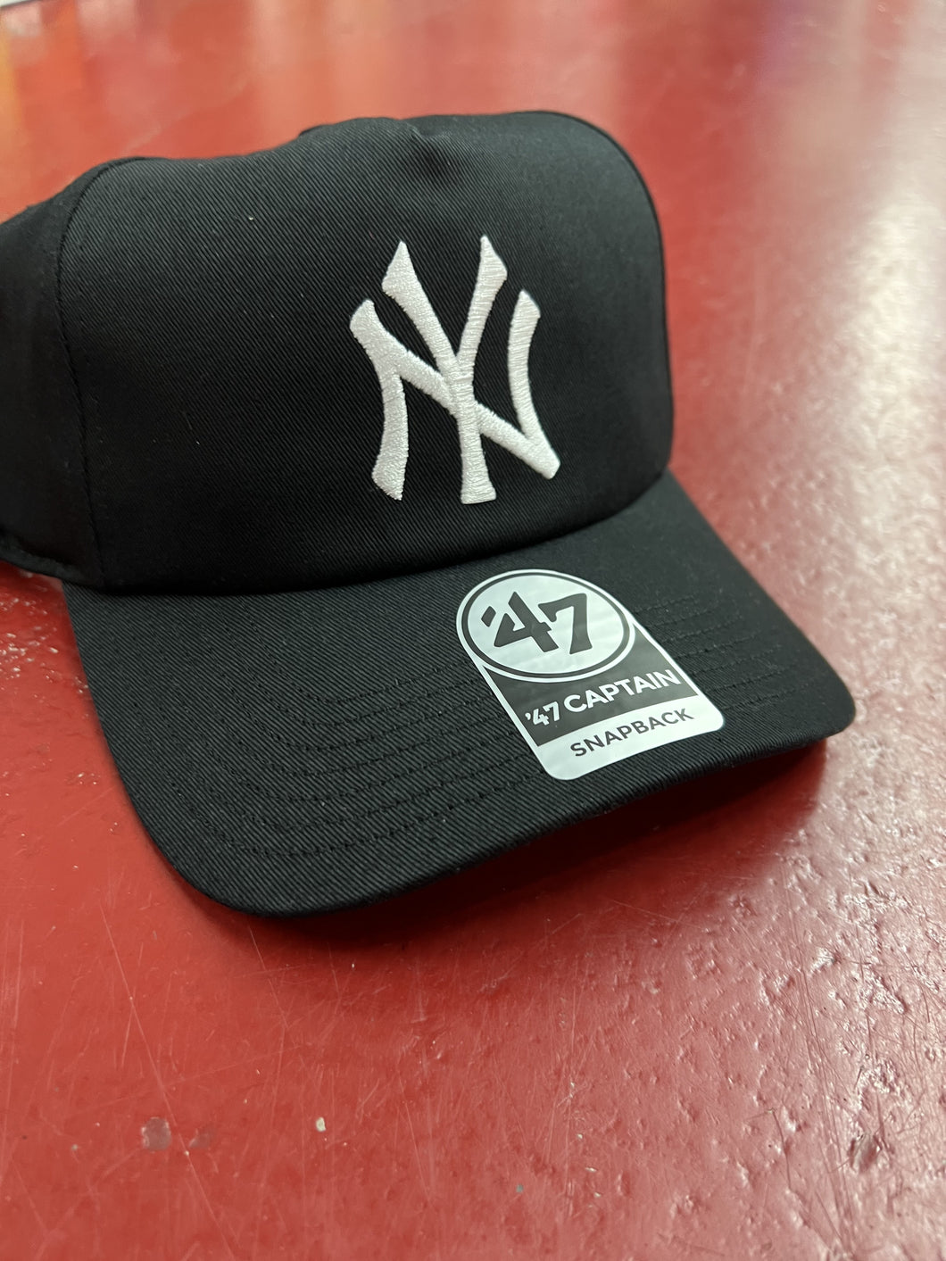 47 CAPTAIN CAP NEW YORK BLK/WHT