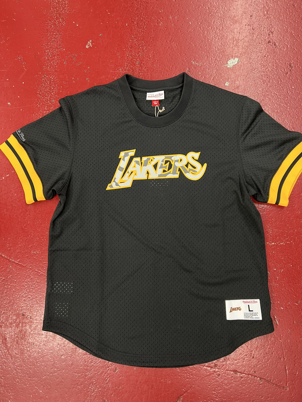 MNN LAKERS CAMO RED PL1183