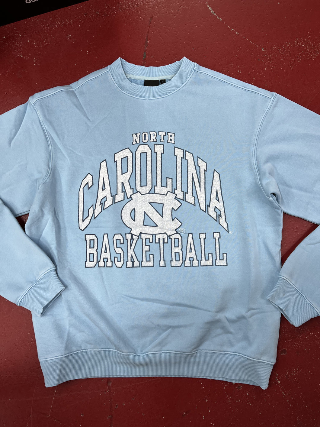 NCUN0457 UNC ARCH CREW