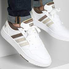 IG7913 ADIDAS HOOPS 3.0
