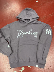 MJNY1146 MAJESTIC YANKEES HOOD W
