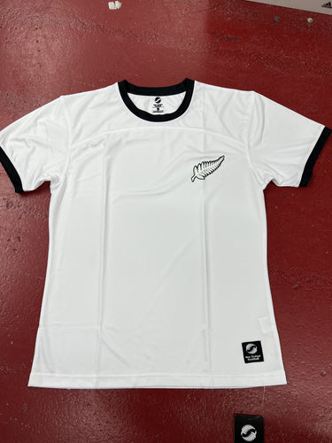 NZ FOOTBALLADULTS TEE WHITE HOME