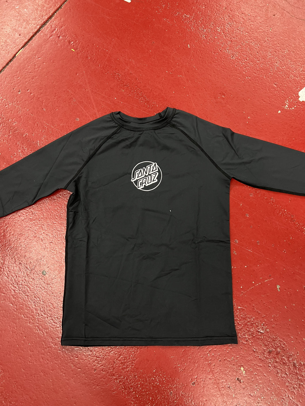 SW223-SW01 SANTA CRUZ RASH TOP