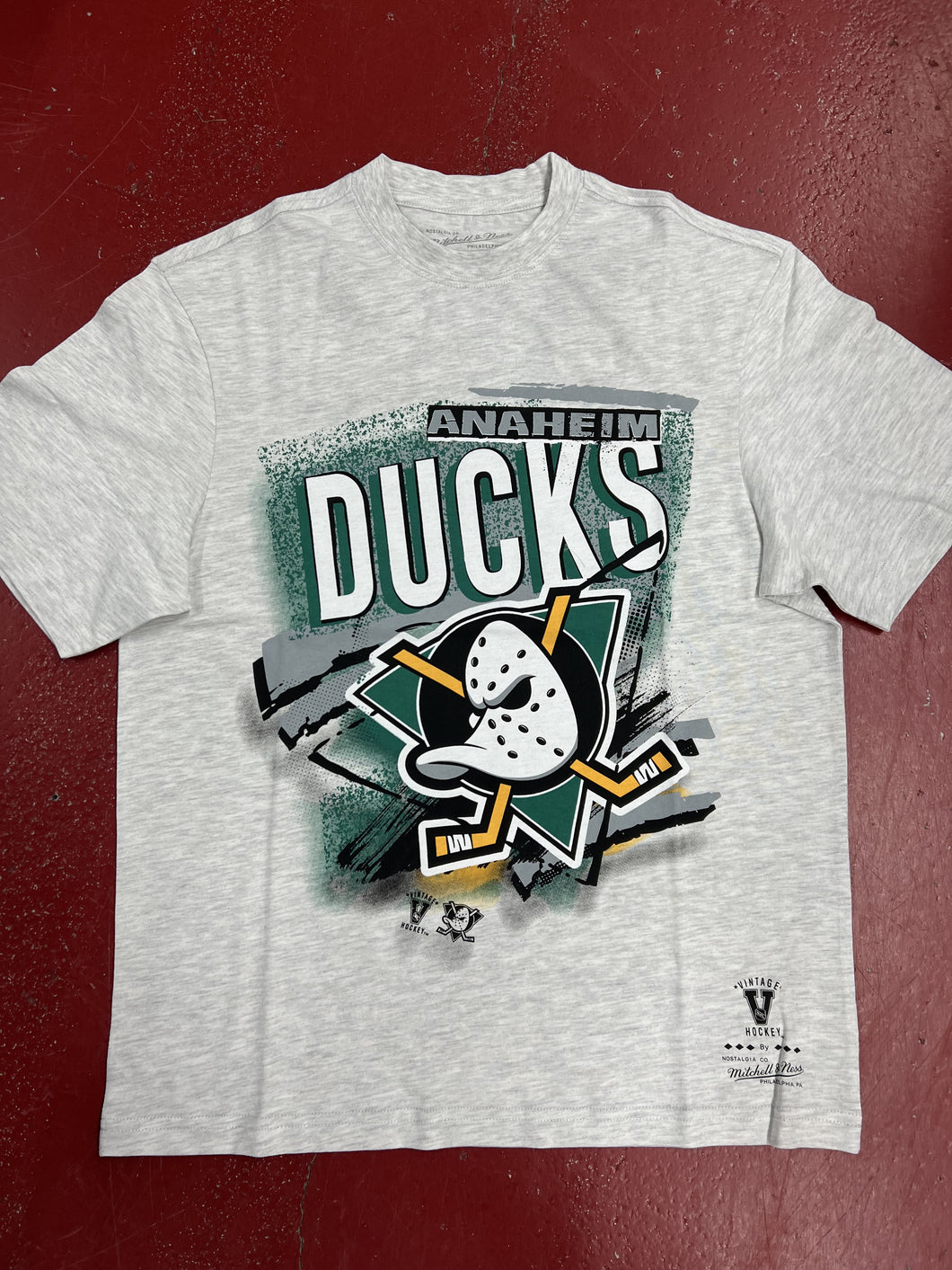 MNAN1828 ABSTRACT DUCKS TEE