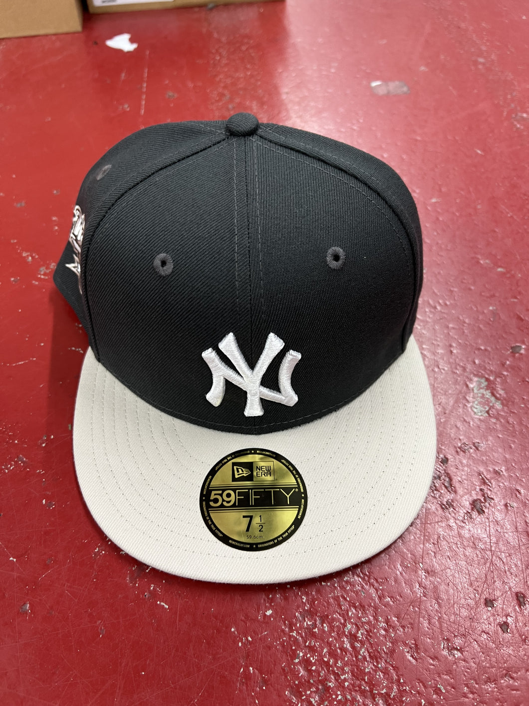 60494569 NE NY YANKEES FITTED – Lifestyle Sports NZ - Main Image