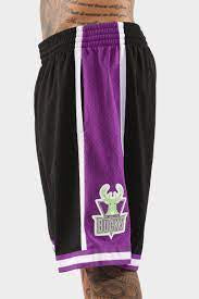 MNN BUCKS SHORTS LL20097