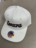 MNN LAKERS CAP WHT LL21183