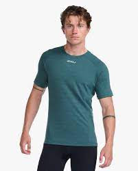 MR6828A 2XU IGNITION TEE DEEP JADE