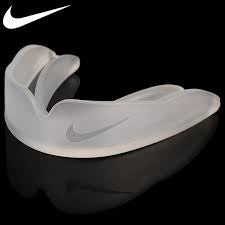 NIKE MOUTHGUARD N1000921095