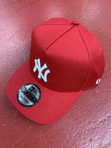 NE 940AF NEW YORK RED CAP 12865508