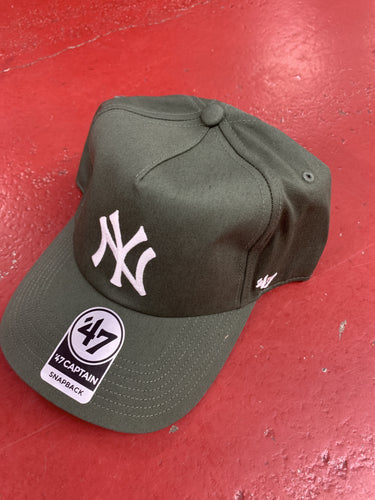 47 CAPTAIN MOSSS NY 17GWP